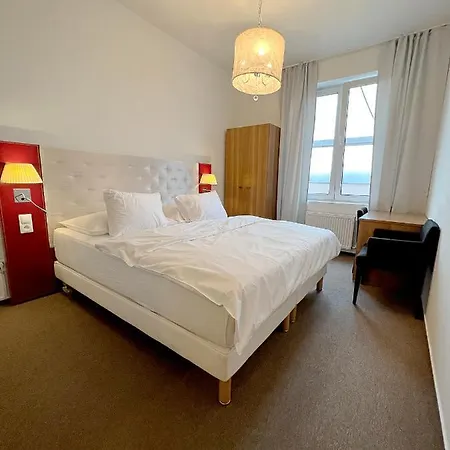 Holiday Home Prague Apartment *