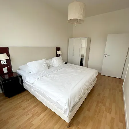 Holiday Home Prague Apartment *